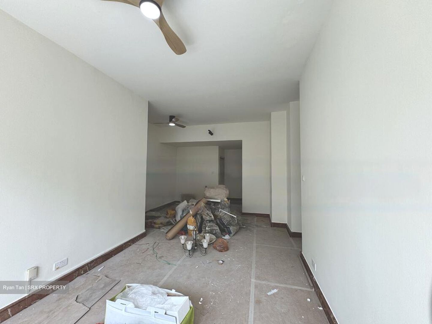 Landbay Condominium (D16), Condominium #458706681